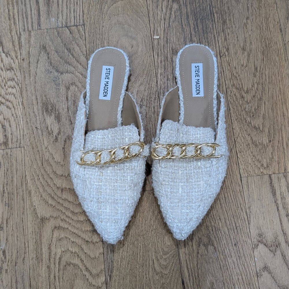 New, Never Worn Steve Madden Faine Mule Flat Shoes with Gold Accents, Size 10M